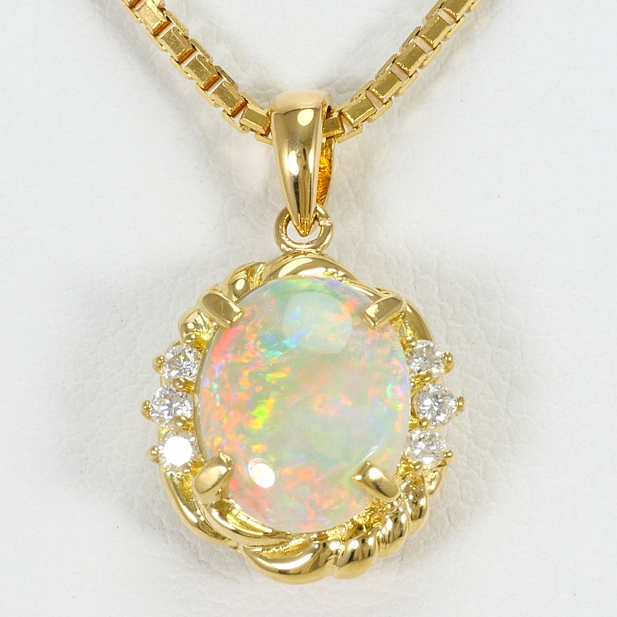 K18YG ネックレス オパール 0.96ct ダイヤ 0.101ct カード鑑別書 約40cm 総重量約6.7g ジュエリー 送料無料 新品同様 【中古】 ギフトラッピング無料｜ワンダープライス　店