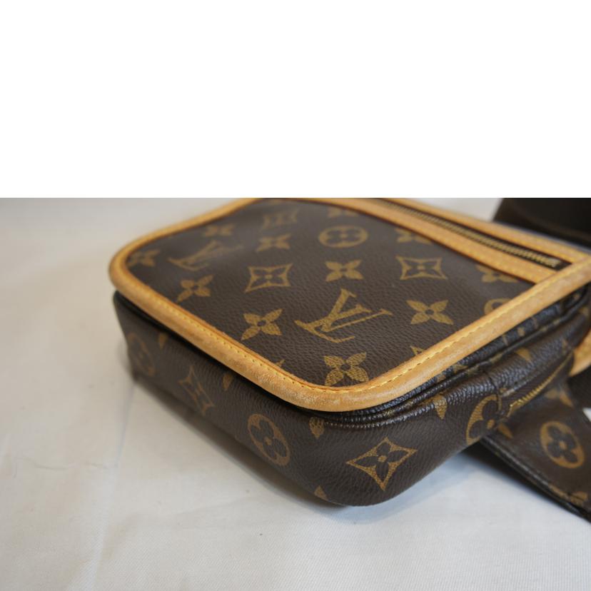 LOUIS VUITTON ルイ・ヴィトン Bランク SP1*** M40108 バムバッグボス