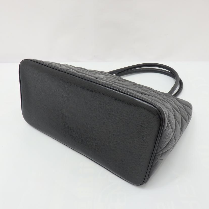 CHANEL シャネル 復刻トート 77 シャネル キャビアスキン 693**** AB