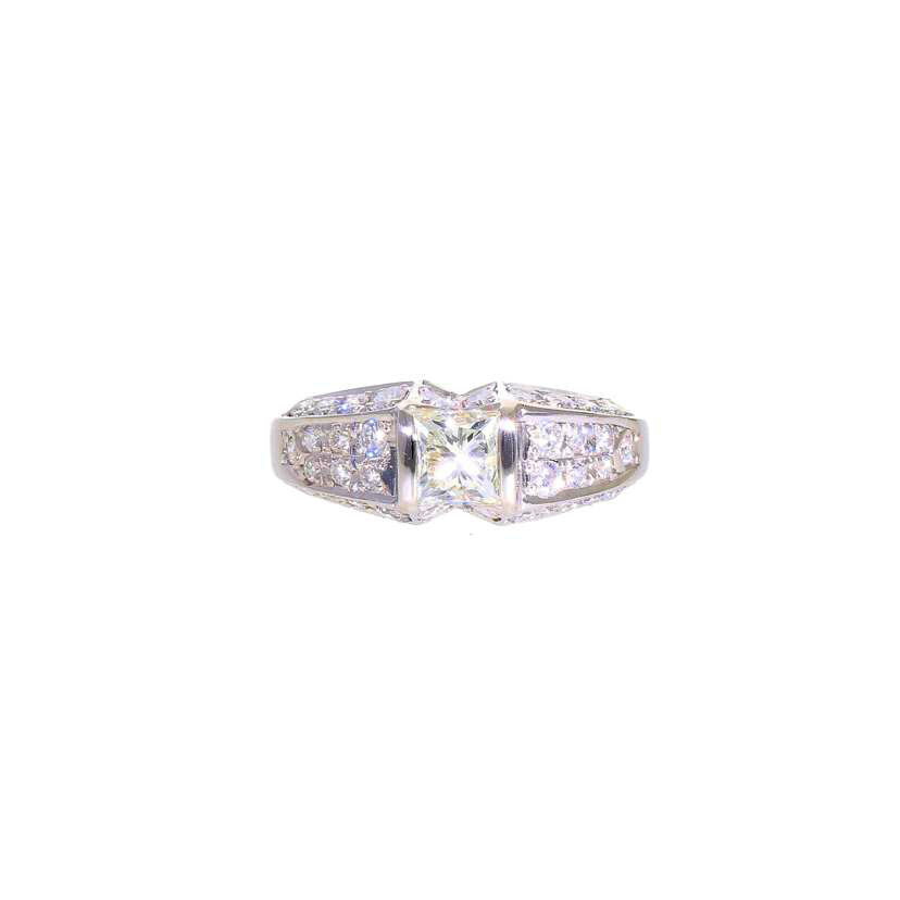 ◎PT900ダイヤリングD1.002/0.70ct/#12.5/リング/Aランク/59【中古】