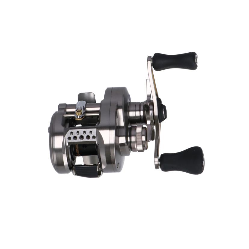 SHIMANO シマノ/カルカッタコンクエストBFS XGR/045706/木管/AB序列付ける/09【中古】 スポーツ・アウトドア-ライン