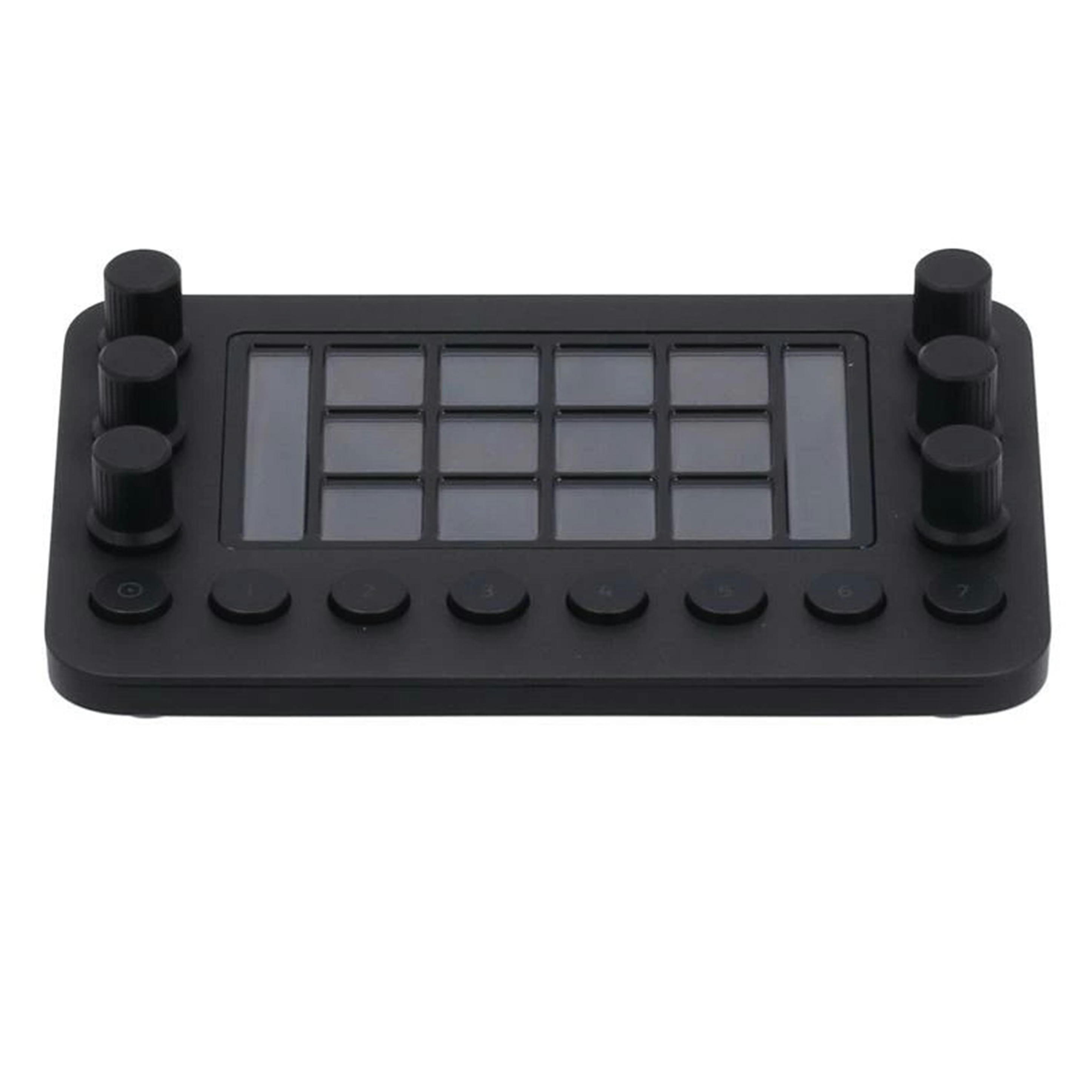 Razer レイザー/ストリームコントローラー/RZ20-04350100-R3M1/222307L05800618/ABランク/62【中古】｜ワンダーレックス 店 17,679円