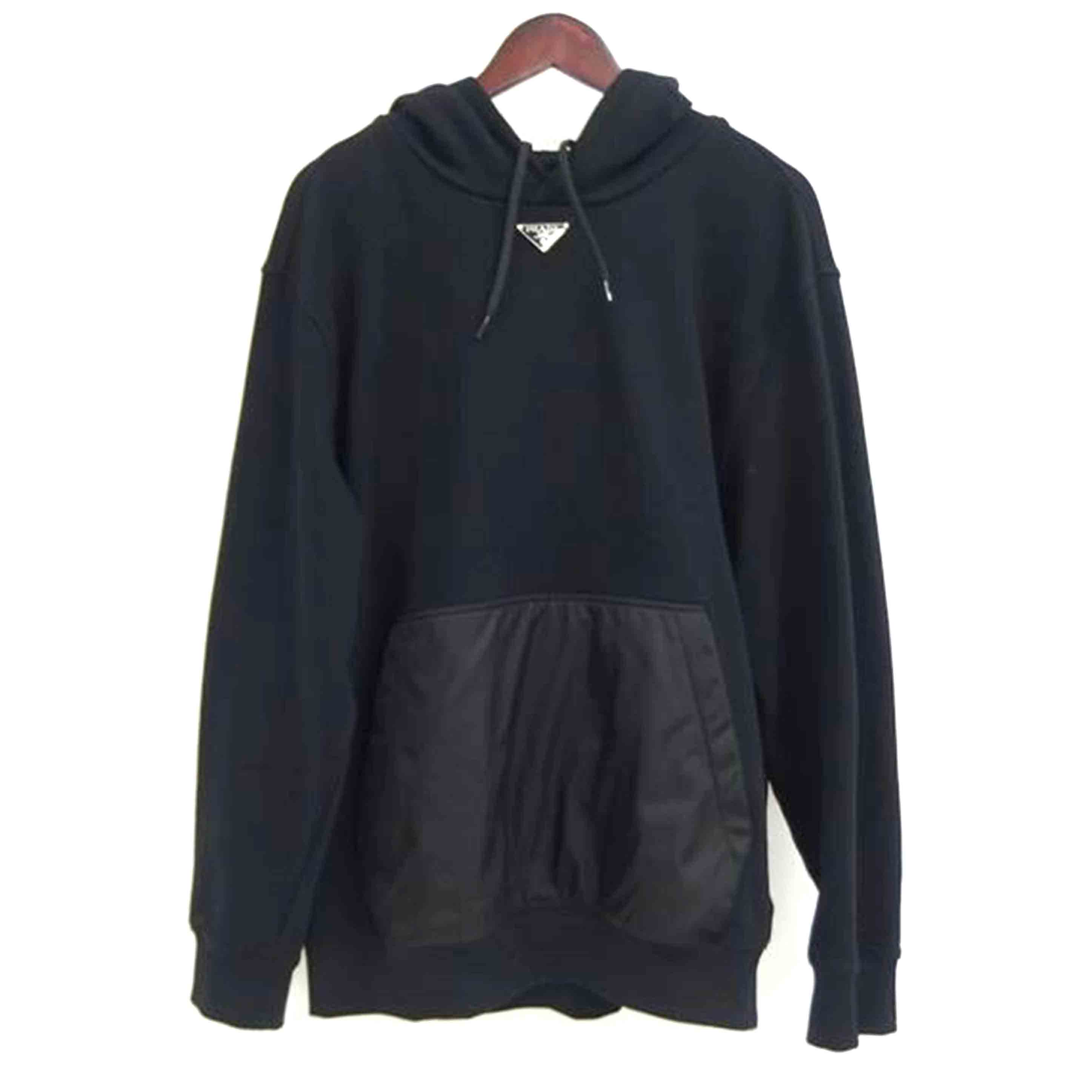 プラダ ジップアップパーカー フード切り替え ラバーロゴ ナイロン M PRADA】プラダ『三角プレート トライアングルロゴ ジップアップ
