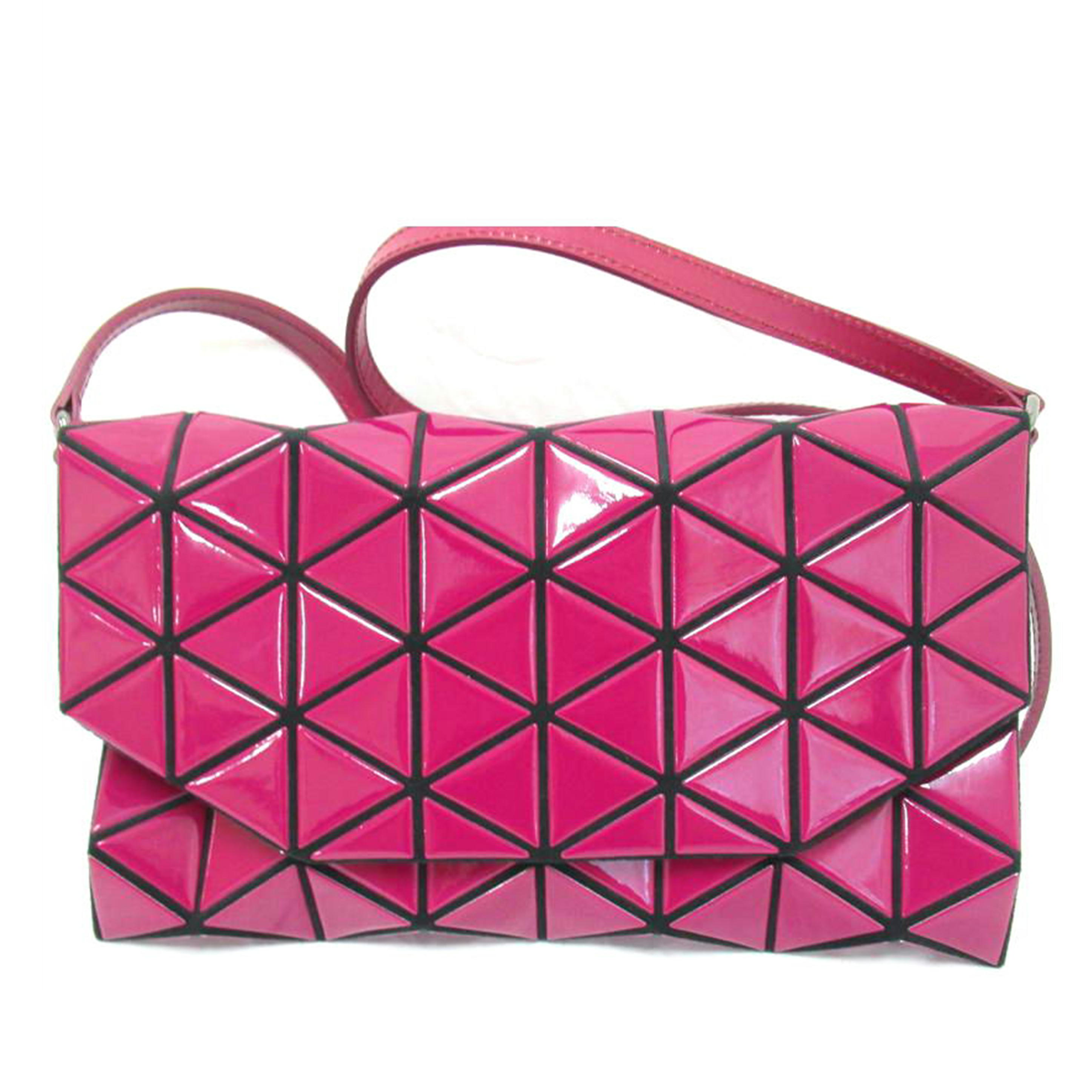 バオバオ イッセイミヤケ プリズムミニポシェット BAO BAO ISSEY MIYAKEの新作ミニポシェット、プチ外出に最適 - 路面店