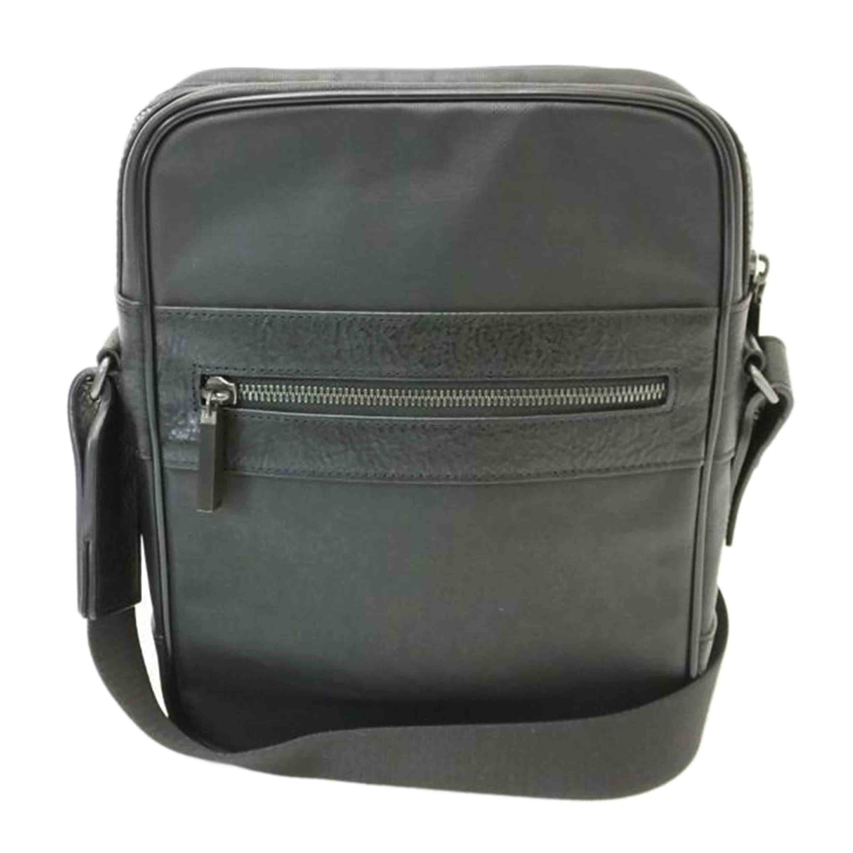 ✨極美品✨ダンヒル ウィンザー ショルダーバッグ PVC ダークブラウン ✨極美品✨ダンヒル ウィンザー ショルダーバッグ PVC ダークブラウン