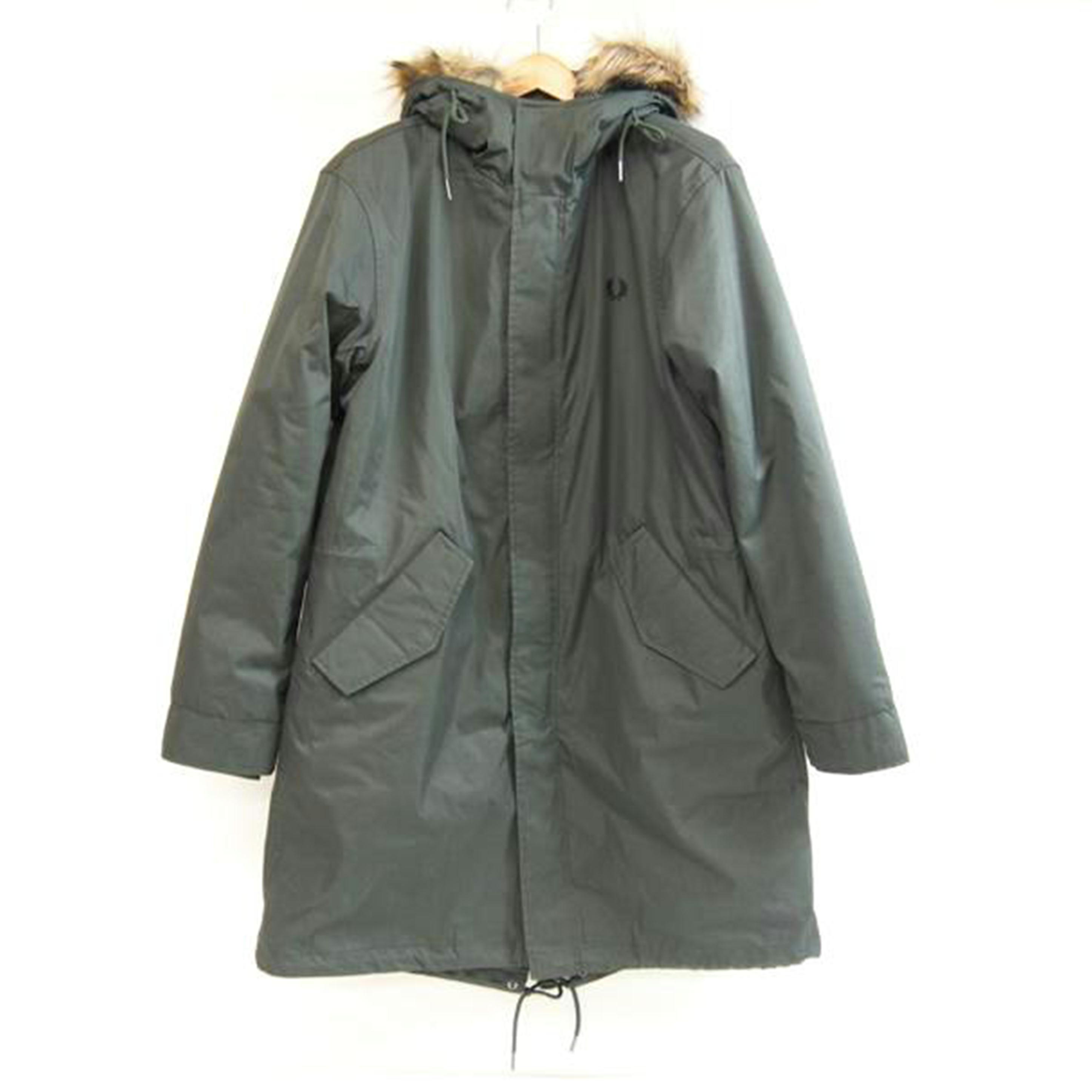 フレッドペリー　キルティングコートL FRED PERRY キルティングジャケット コート ホワイト L フレッドペリー