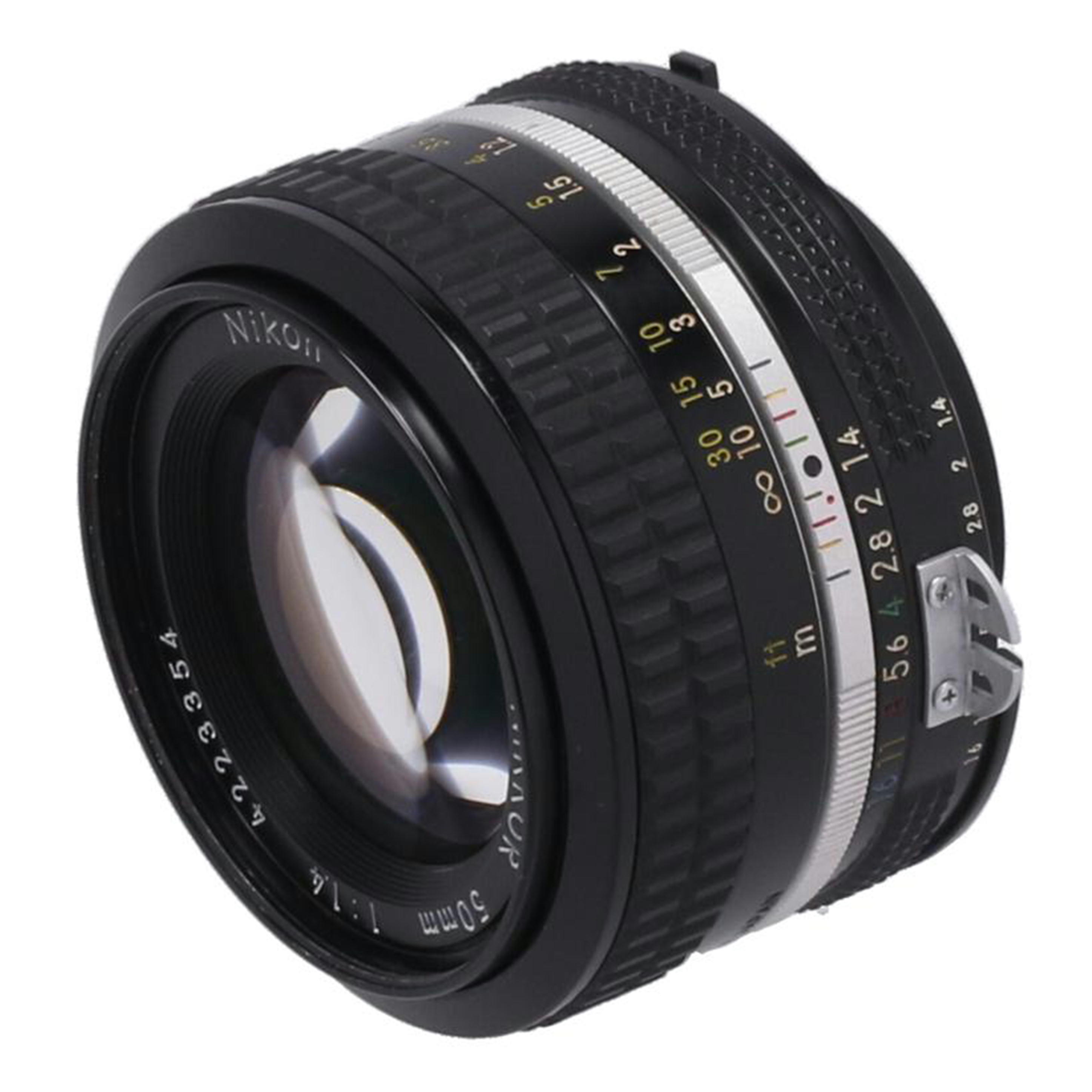 Nikon ニコン/交換レンズ/Ai Nikkor 50mm F1.4/4223354/Bランク/62【中古】｜ワンダーレックス 店