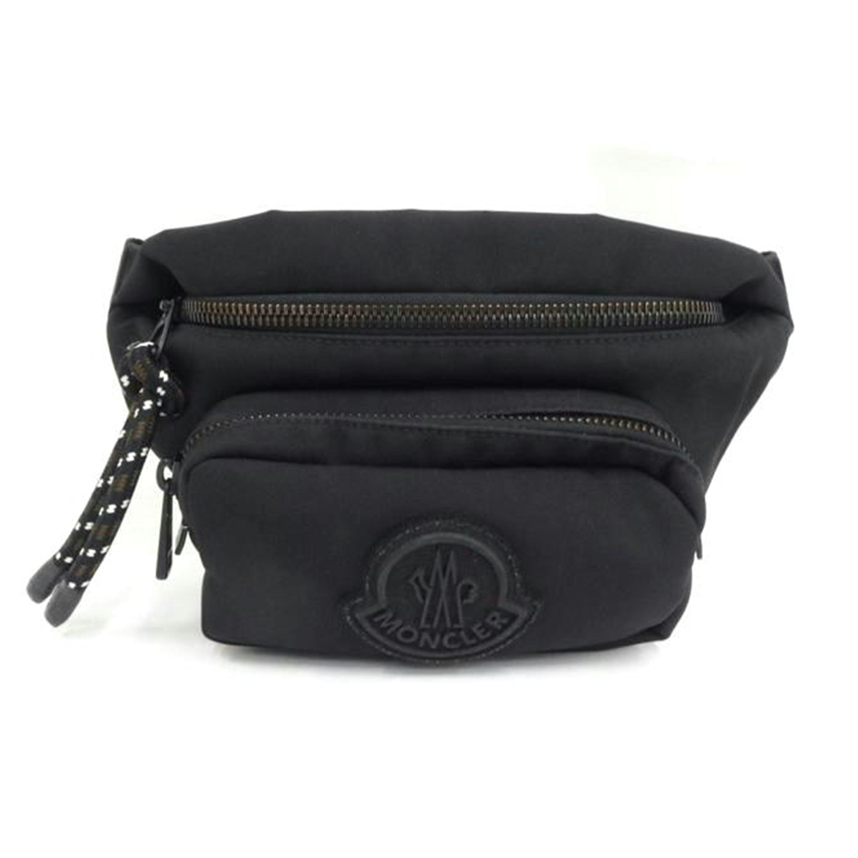MONCLER モンク軌跡/上半身うしろ側/黒いこと/B位置づける/82【中古】