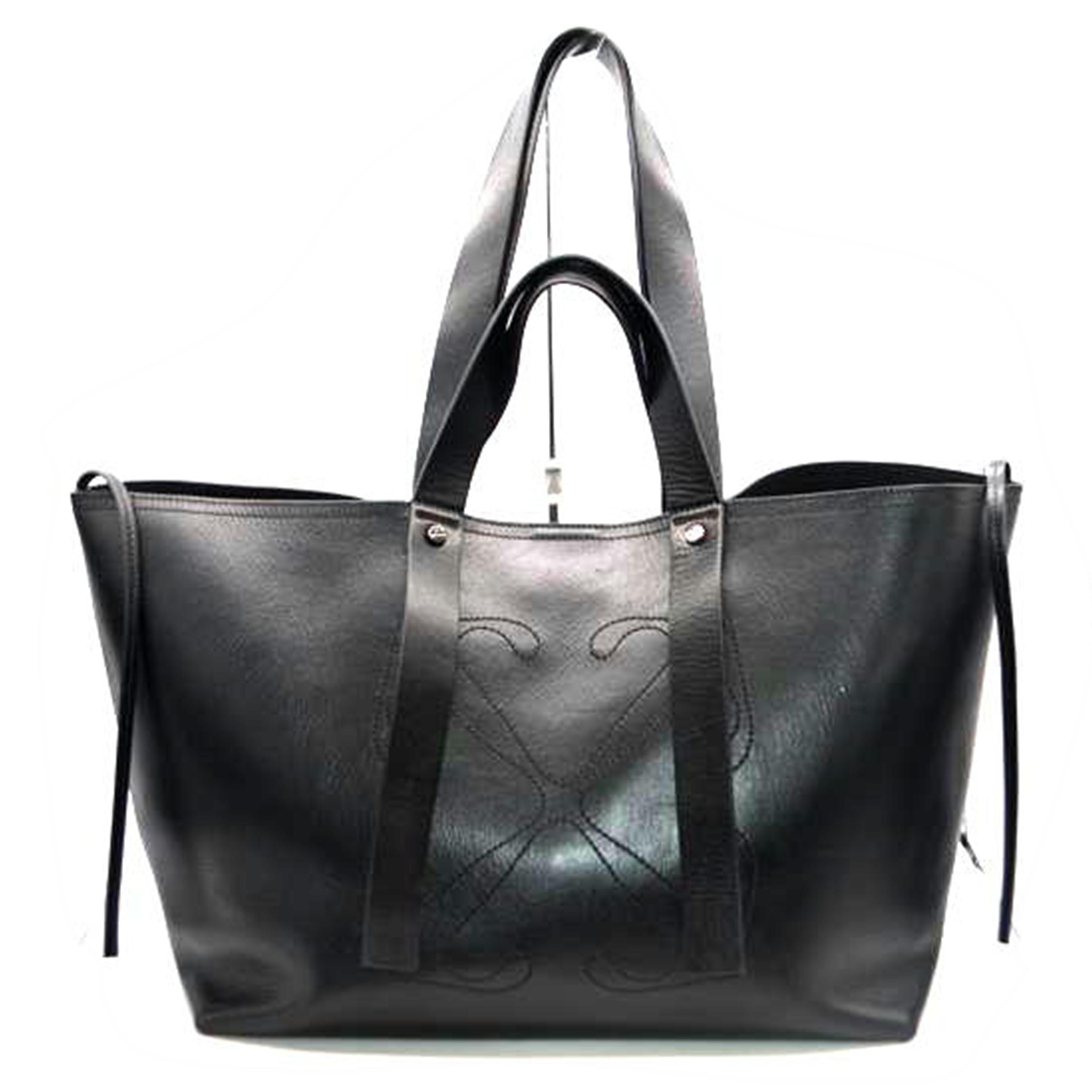 OFF&minus;WHITE オフホワイト/Day Off Medium/Black/OWNA225C99LEA0011000/Bランク/89【中古】｜ワンダーレックス 店 28,329円