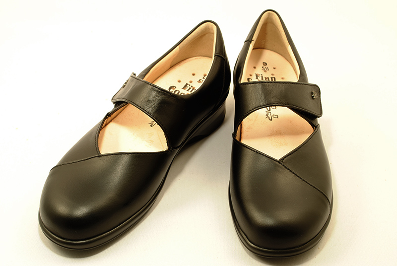 フィンコンフォート Finn Comfort NASHVILLE ドイツ製靴美品+spbgp44.ru
