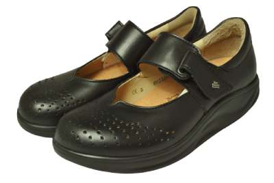 Finn Comfort フィンコンフォート  Finnamic フィンナミック  2978 HUDSON ハドソン 黒いこと 外反母趾・巡査・開張足相応う靴