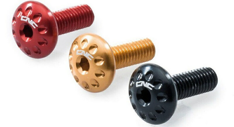 CNC Racing / シーエヌシーレーシング Screws Handguards Mv Agusta Rivale ブラック | KV398B