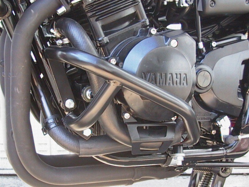 FEHLING / フェーリング エンジンガード ブラック 左右セット Yamaha FZS 600 Fazer | 7490