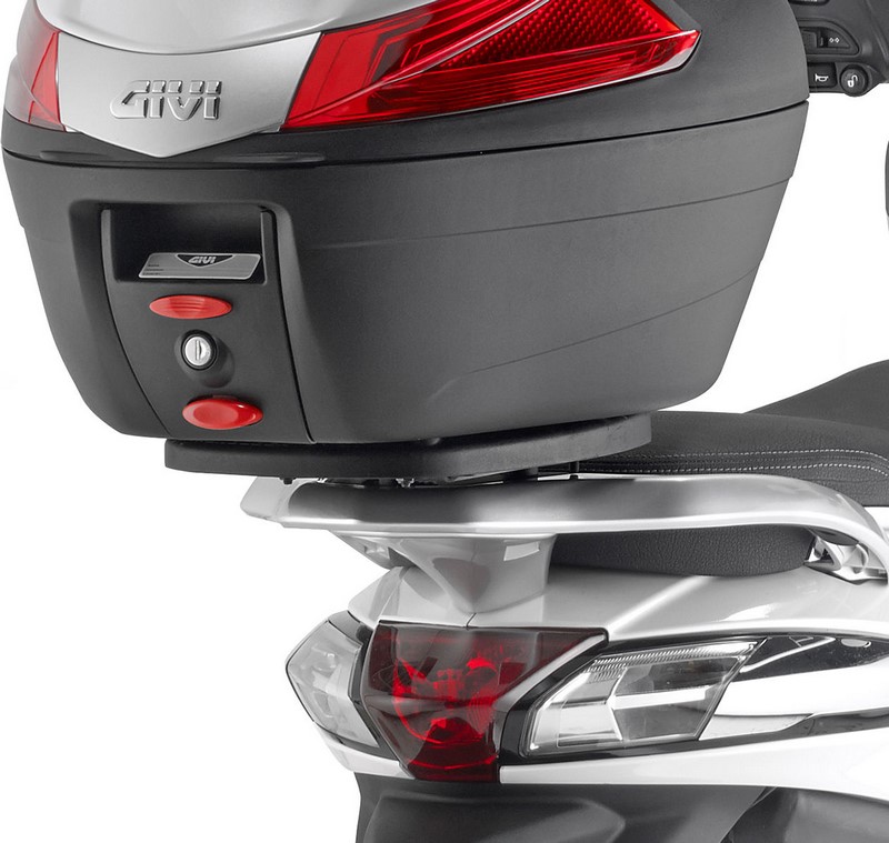 GIVI / ジビ トップケース-マウンティングキット Piaggio-carrier | SR5611