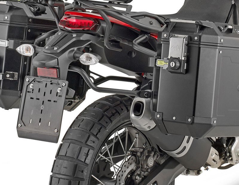 Givi / ジビ サイドラック Onefit Monokey Cam | PLO2145CAM 45,435円