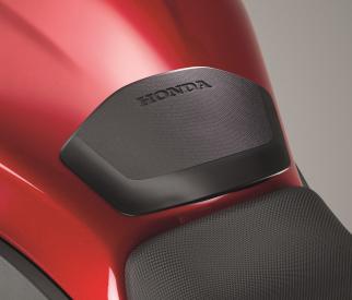 Honda / ホンダ純正アクセサリー タンクパッドプロテクションキット | 08P70-MGH-J20｜ワンダーテック
