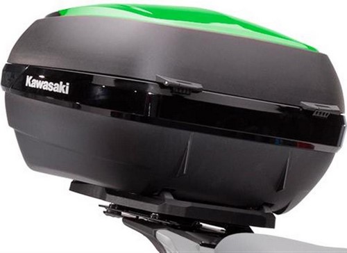 Kawasaki / カワサキ アルミニウム カバー- シルバー | 999940657｜ワンダーテック 8,588円