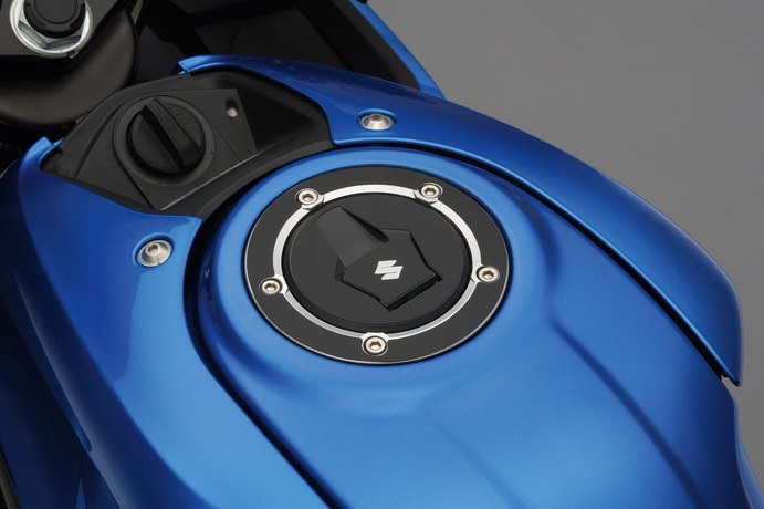 Suzuki / スズキ フューエル キャップ. プロテクション ステッカー ブラック | 990D0-23K04-BLK