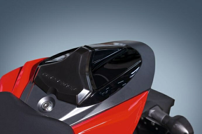 Suzuki / スズキ シングルシート カバー - グロス ブラック | 45500-13810-YVB｜ワンダーテック 25,308円