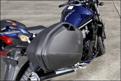 Suzuki / スズキ サイドケース セット 33l gsf650 k9- | 990D0-K3300-000
