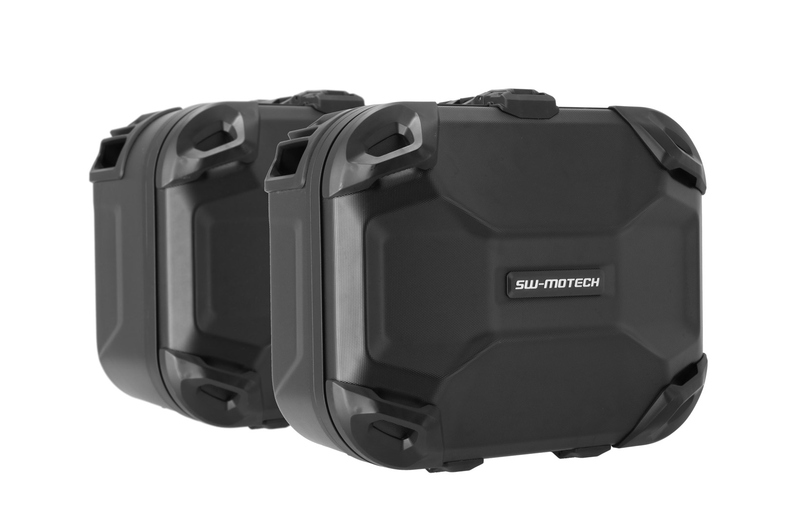 SW-MOTECH / SWモテック DUSC ハードケースシステム ブラック。41/33 l。CFMoto 450MT (23-)。 | KFT.10.625.65001/B|ワンダーテック