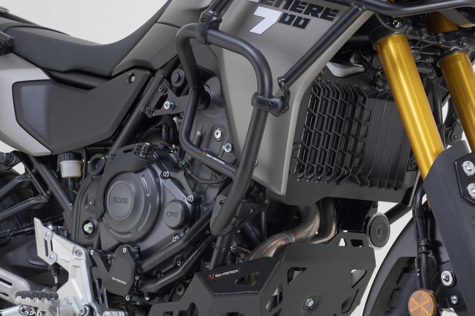 SW-MOTECH / SWモテック ブラック・クラッシュバー。ヤマハ・テネレ700(24-)。 | SBL.06.799.10200/B|ワンダーテック
