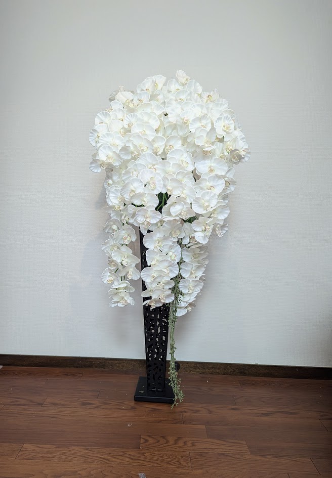 造花 晴れ晴れしい夢見鳥蘭12本立  触媒製作品 営造御祭り 差し上げ物 バス発着場 見せびらかす会