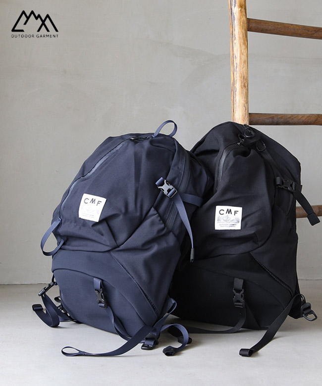 CMF/COMFY OUTDOOR GARMNT(シーエムエフ/コンフィーアウトドアガーメント) WEEKENDERZ 20 SMOOTH NYLON バックパック [CMF2401-AC17]