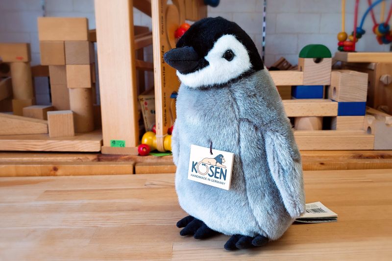 楽天市場 ケーセン 皇帝ペンギンの子 ケーセン 動物 出産祝い 誕生日 赤ちゃん ベビー 1歳 2歳 3歳 ぬいぐるみ 木のおもちゃ ウッディモンキー