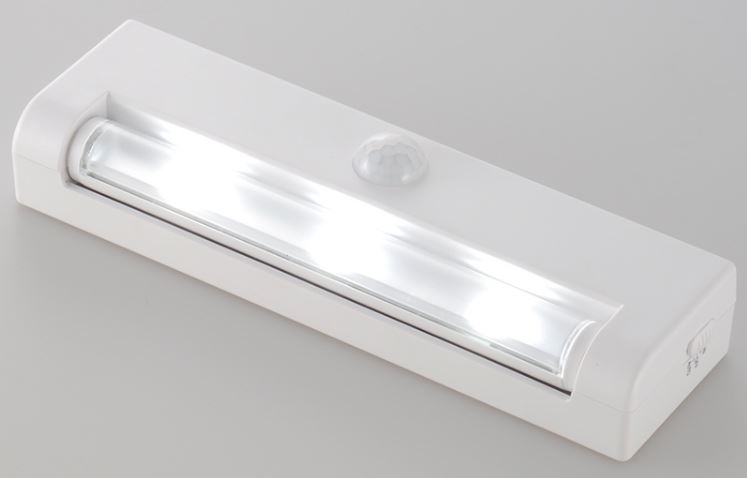 楽天市場 壁付け ライト Led センサーライト コードレス 22cm 工事不要 手元灯 キッチンライト 作業灯 蛍光灯 廊下灯 廊下ライト 玄関 照明 玄関ライト 玄関灯 フットライト 足元灯 壁掛け照明 間接照明 壁取付照明 インテリア照明 照明器具 店舗照明 ライト 照明