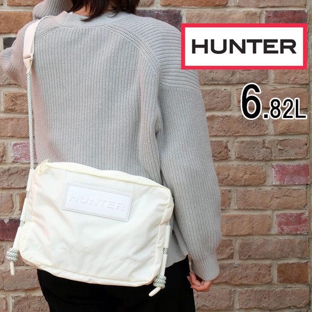 送料無料 ショルダーバッグ ポシェット メンズ レディース FW 秋冬 新作 秋新作 冬新作 人気 流行 定番 2025 ハンター HUNTER UBC1515NRS BAG トラベル リップストップ リサイクルナイロンサコッシュ 斜め掛け 肩掛け 軽量 かばん ロゴ アウトドア カジュアル バック 鞄 白 楽天市場】＼500円クーポン有／ハンター ショルダーバッグ レディース