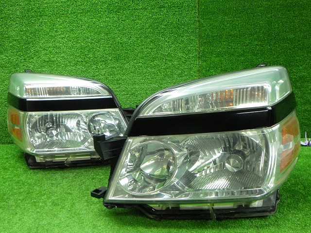 楽天市場】中古 トヨタ 60 ヴォクシー 後期 純正 ヘッドライト