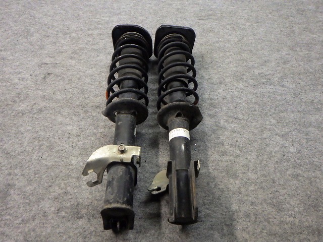【中古】EKワゴン　フロントストラット　ショック左右　H82W　4060A185　2007年　ミツビシ　251218013 中古 車 パーツ 中古パーツ 中古部品 カスタム 即発送
