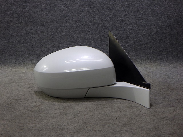 【中古】スイフト　右ドアミラー　ZC72S　カラーZMT　84701-71LV1　ZD72S　260325018 中古 車 パーツ 中古パーツ 中古部品 カスタム 即発送