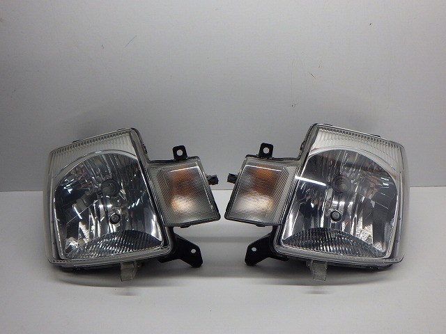 【中古】アルト ヘッドライト左右 ハロゲン HA24 レべ付 P4800 35120/35320-72J00 コーティング 251209025 中古 車 パーツ 中古パーツ 中古部品 カスタム 即発送 8,494円