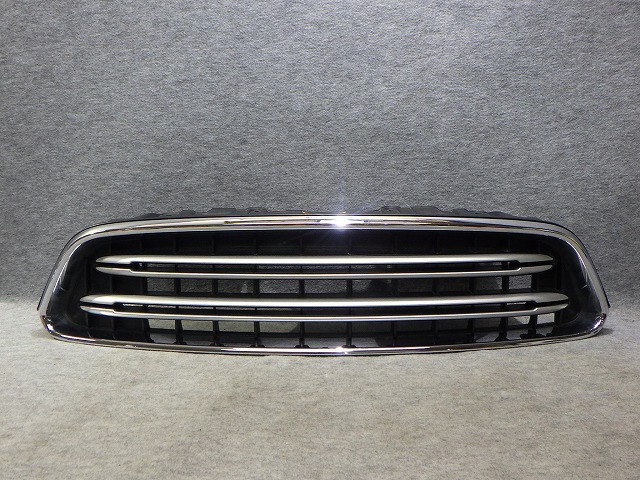 【中古】ミニ　純正グリル　XD20A　R60　51139812889　クロスオーバー　2014年　260331025 中古 車 パーツ 中古パーツ 中古部品 カスタム 即発送 6,952円