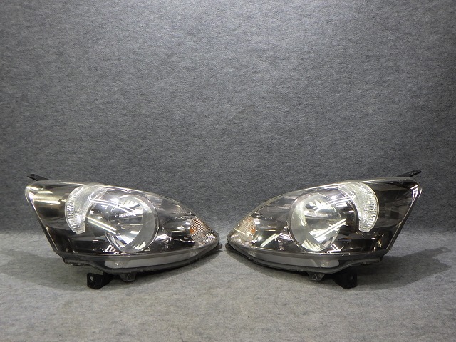 【中古】ライフ　ヘッドライト　左右　ハロゲン　JB5/6　後期　ディーバ　P6695　NB　レべ付　ホンダ　251218026 中古 車 パーツ 中古パーツ 中古部品 カスタム 即発送