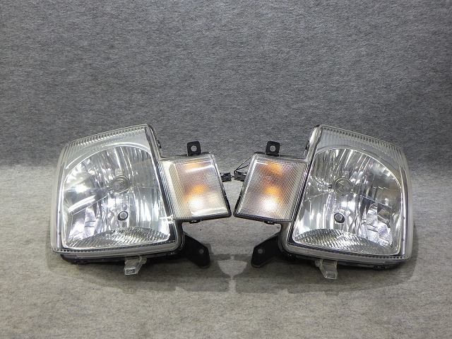 【中古】アルト　ヘッドライト　左右　ハロゲン　HA24　レベ付き　前期　P4800　35320-72J00　2603277028 中古 車 パーツ 中古パーツ 中古部品 カスタム 即発送