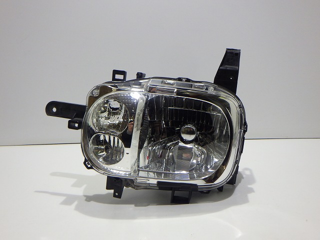 【中古】キューブ 左ヘッドライト HID キセノン Z12 NZ12 後期 1802 Z N 26025-4V75A コーティング 綺麗 260418038 中古 車 パーツ 中古パーツ 中古部品 カスタム 即発送