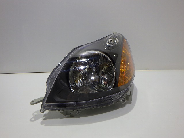 【中古】ライフ 左ヘッドライト ハロゲン JC1/2 前期 P8291 SA 33150-SZH-003 コーティング 綺麗 260227041 中古 車 パーツ 中古パーツ 中古部品 カスタム 即発送