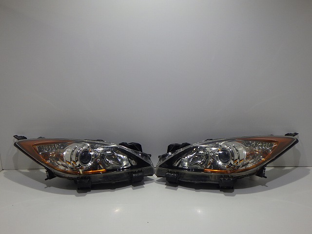 【中古】アクセラ ヘッドライト左右 ハロゲン BL レベ付 100-41343 メ BDG7-51-0L0/0K0 コーティング 260326241 中古 車 パーツ 中古パーツ 中古部品 カスタム 即発送
