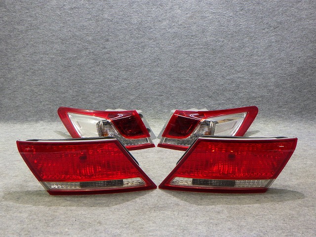 【中古】オデッセイ　テール　4点　フィニッシャー　RB3/4　前期　220-22893　132-22893　260220046 中古 車 パーツ 中古パーツ 中古部品 カスタム 即発送