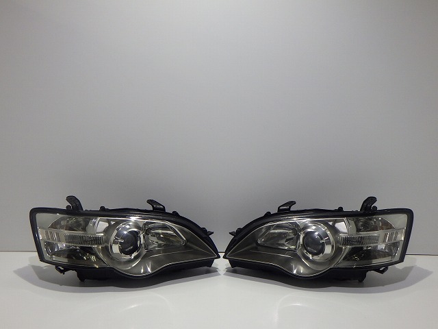 【中古】レガシィ ヘッドライト左右 HID BP BL 前期 100-20791 2L コーティング 260408252 中古 車 パーツ 中古パーツ 中古部品 カスタム 即発送