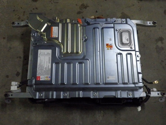 【中古】スバル SKE フォレスター ハイブリッドバッテリー 最終4983Km 231201076 中古 車 パーツ 中古パーツ 中古部品 カスタム 即発送