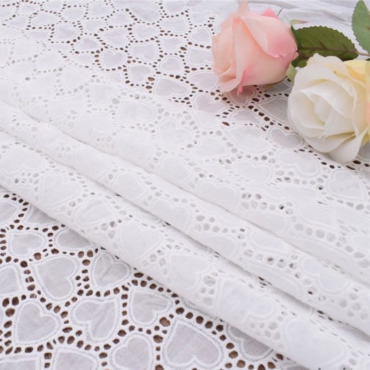 楽天市場】綿レース生地 マスク用生地 綿100% A028 カット 立体花柄