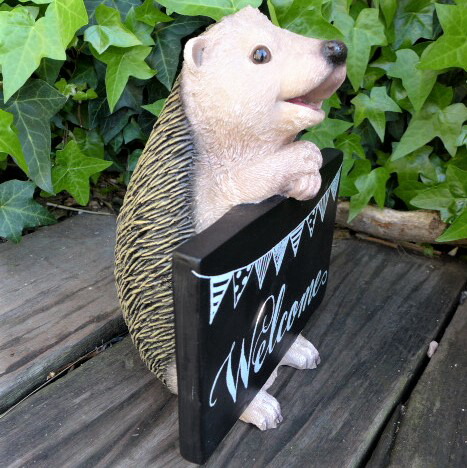 はりねずみの置物 ウエルカムハリネズミ ウエルカム オーナメント オーナメント オブジェ ガーデン ガーデニング マスコット 庭 動物 置物 リアル デスプレィ 小物 Crunchusers Com