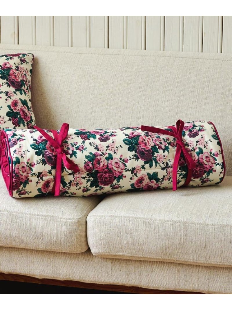 エレンボロー ローズ柄 ロールクッション LAURA ASHLEY HOME ローラ アシュレイ インテリア・生活雑貨 その他のインテリア・生活雑貨【送料無料】[ Fashion]｜WORLD ONLINE STORE店