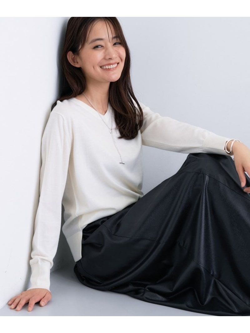 【SALE／40%OFF】【洗える/毛玉になりにくい】エクストラファインウール Vネックニット INDIVI インディヴィ トップス ニット ブルー グレー レッド ブラック ホワイト【RBA_E】【送料無料】[ Fashion]