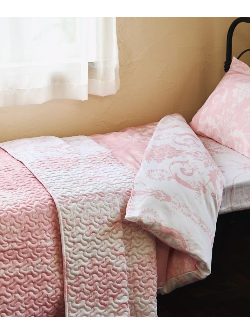 ジョゼッテ柄/ペールシクラメン キルトマルチカバー 200*200cm LAURA ASHLEY HOME ローラ アシュレイ インテリア・生活雑貨 その他のインテリア・生活雑貨 ピンク【送料無料】[ Fashion]