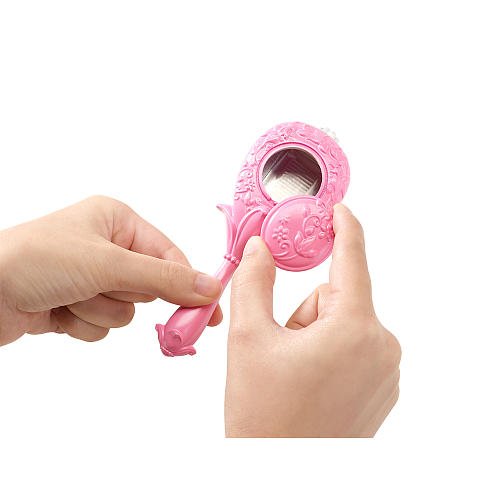 メーカー包装済 ディズニープリンセス 塔の上のラプンツェル あら不思議 クシでとかすと髪の色が変わるカラーマジック 時間指定不可 Nvccc Net